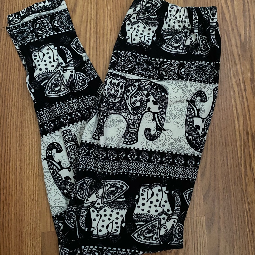 Elephant Print Leggings